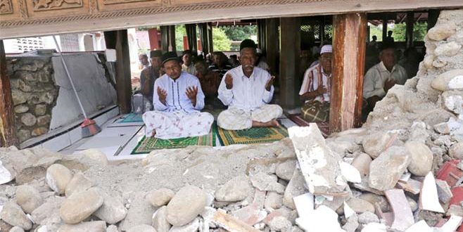 Aceh Quake: Number of homeless soars to 45000