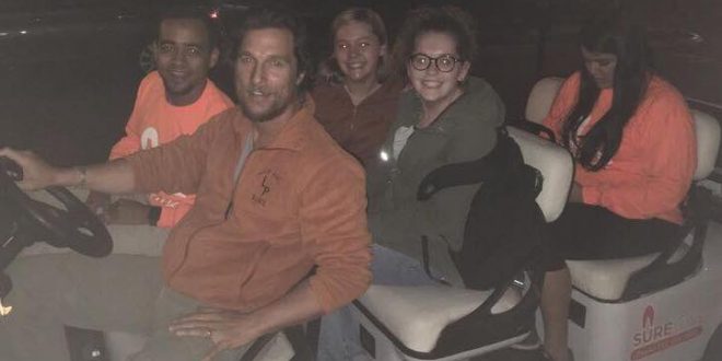 Actor Matthew McConaughey Drove Lucky College Students Home (Photo)
