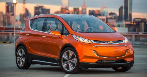 2017 Chevrolet Bolt EV Car is good, range is real (Video)