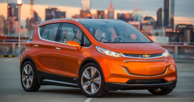 2017 Chevrolet Bolt EV: Car is good, range is real (Video)