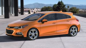 2017 Chevrolet Cruze Hatchback: Smart-driving SUV Alternative (Video)