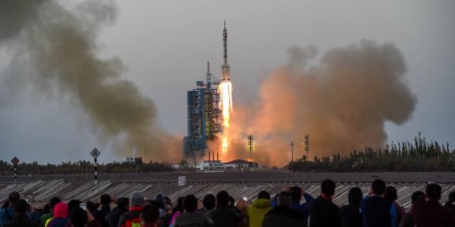 China eyes 2018 for moon landing, 2020 for Mars mission, Officials Say