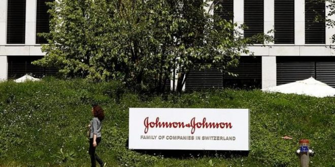 Judge halves $1B award in J&J hip implants case, Report