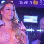 Mariah Carey's awkward New Year's Eve performance (Video)