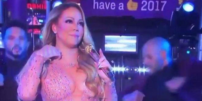 Mariah Carey's awkward New Year's Eve performance (Video)