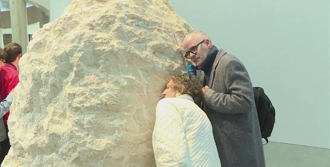 French artist entombed for a week in a rock says ‘it’s like tripping’ (Video)