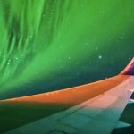 Airline Carries Passengers see incredible light show as it flies through Southern Lights (Video)
