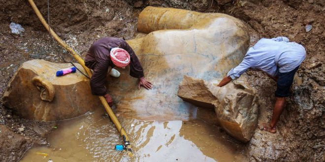 Archaeologists Find Ramses Statue in Cairo Slum