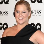 Amy Schumer buys $2K mattress for store employee who let her use the bathroom