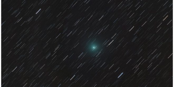 April Fools’ Day Comet To Zoom By Earth Today, And that’s no joke