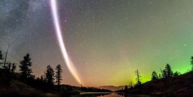 New aurora named Steve spotted over Canada (Video)