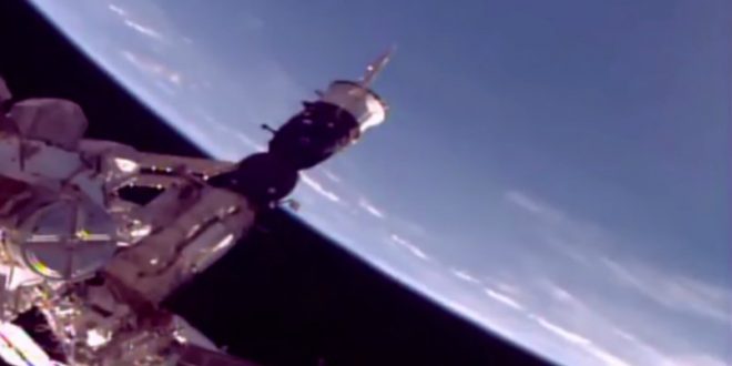 Do aliens exist? Video of three UFO Orbs Flying Below The International Space Station