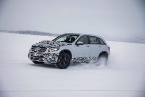 Mercedes GLC F-Cell: Hydrogen Fuel Meets Plug-In Power (Video)