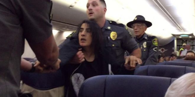 Watch Woman claiming pet allergy dragged off Southwest flight