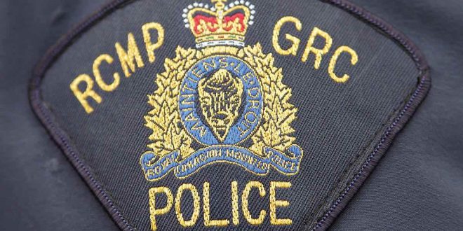 Three people found dead in Nanaimo house fire, Police